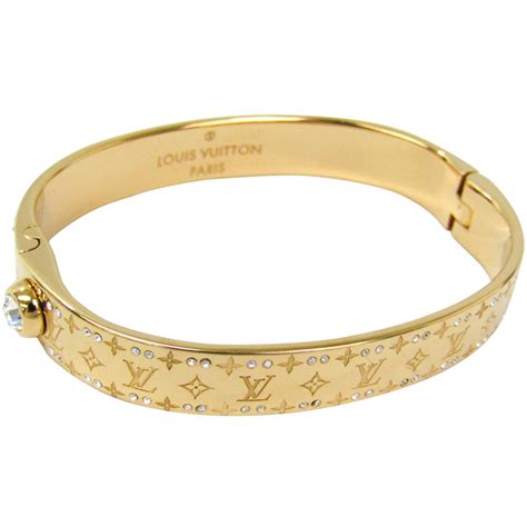 louis vuitton heart bracelet|louis vuitton bracelet size chart.